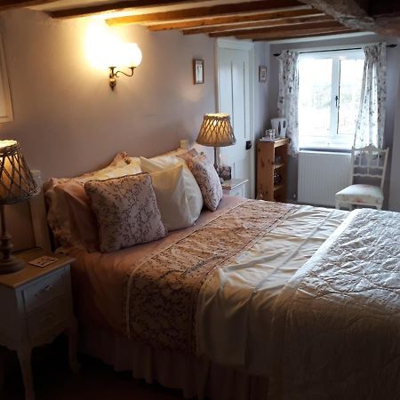 โอลด์คอปวูด Bed & Breakfast อัคฟิลด์ ภายนอก รูปภาพ